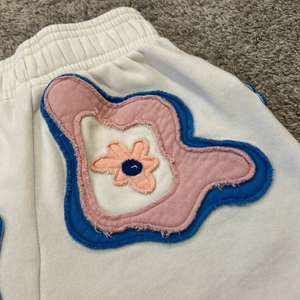 Nike Project U*phoria Embroidered Flower‎ Patch Shorts White Multicolor XS fun - Picture 13 of 15